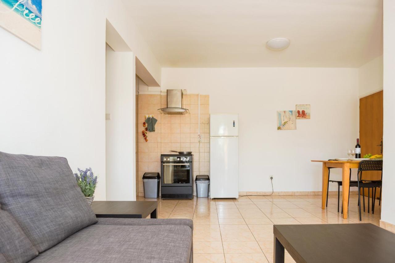 Mynapa Apartament *
