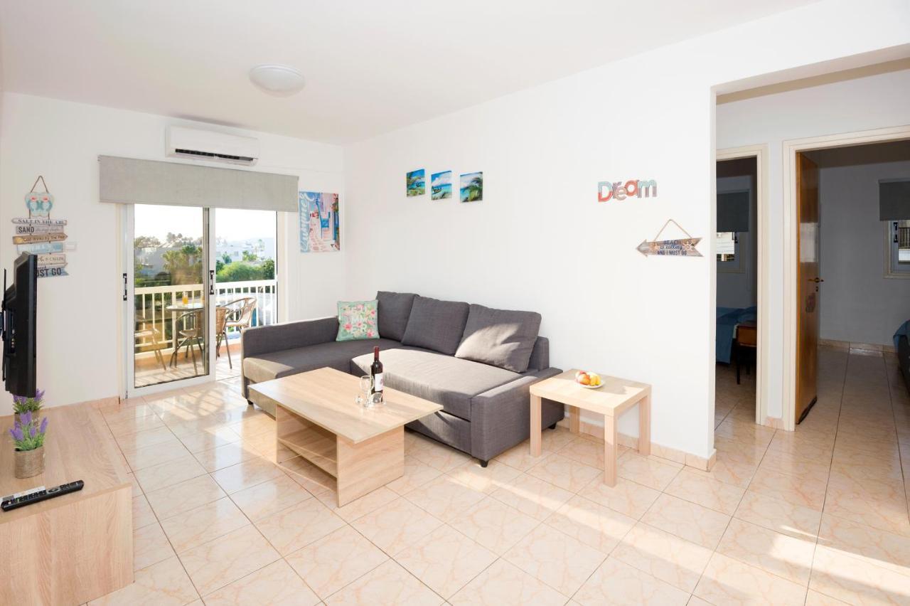 Apartament Mynapa *